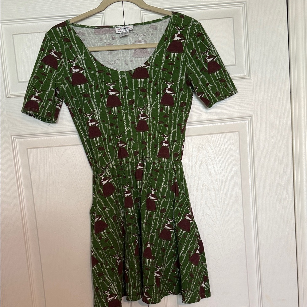 BLUE PLATYPUS Green Printed Short Sleeve Fit-and-Flare Dress
